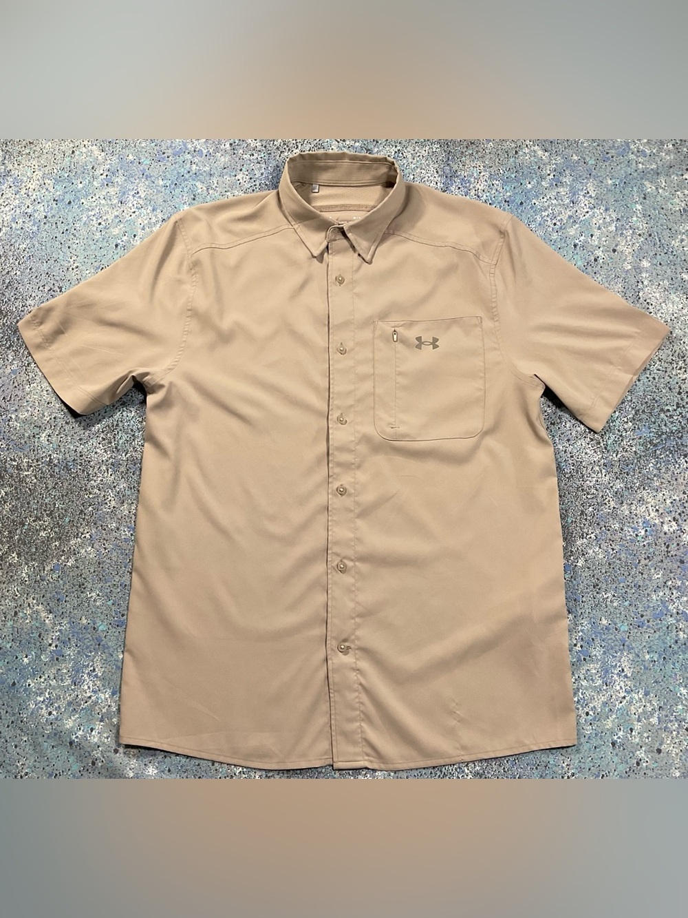 Under Armour Drift Tide 2.0 Men’s Medium Tan Fishing Outdoor Performance Shirt